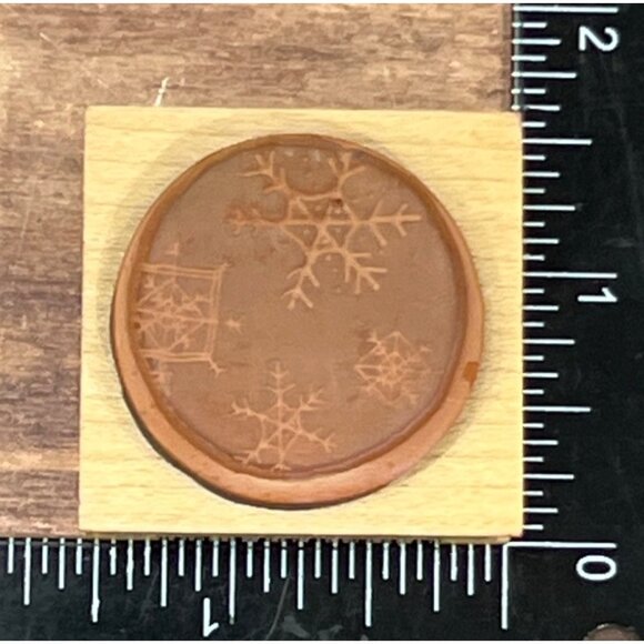 INKADINKADO 94582 SNOWFLAKE CIRCLE WOOD MOUNTED RUBBER STAMP BY DAWN HOUSER - Picture 4 of 4